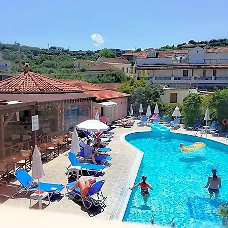 Daphne Hotel